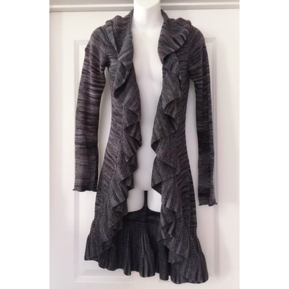 Neiman Marcus Cardigan Ruffle Sweater - Picture 3 of 4